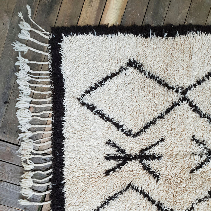 Moroccan carpet Beni Ouarain BN2200