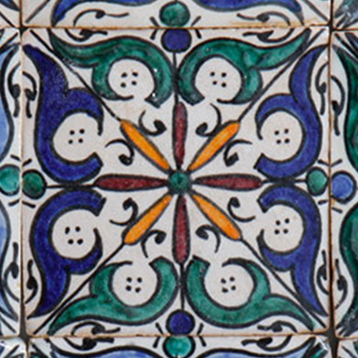Hand-painted tile – ethnic