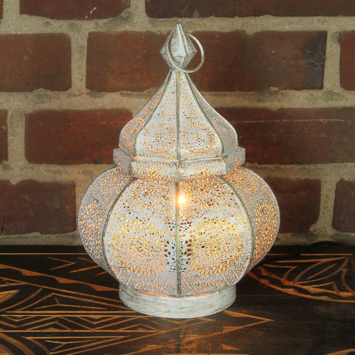 Oriental lantern Alima