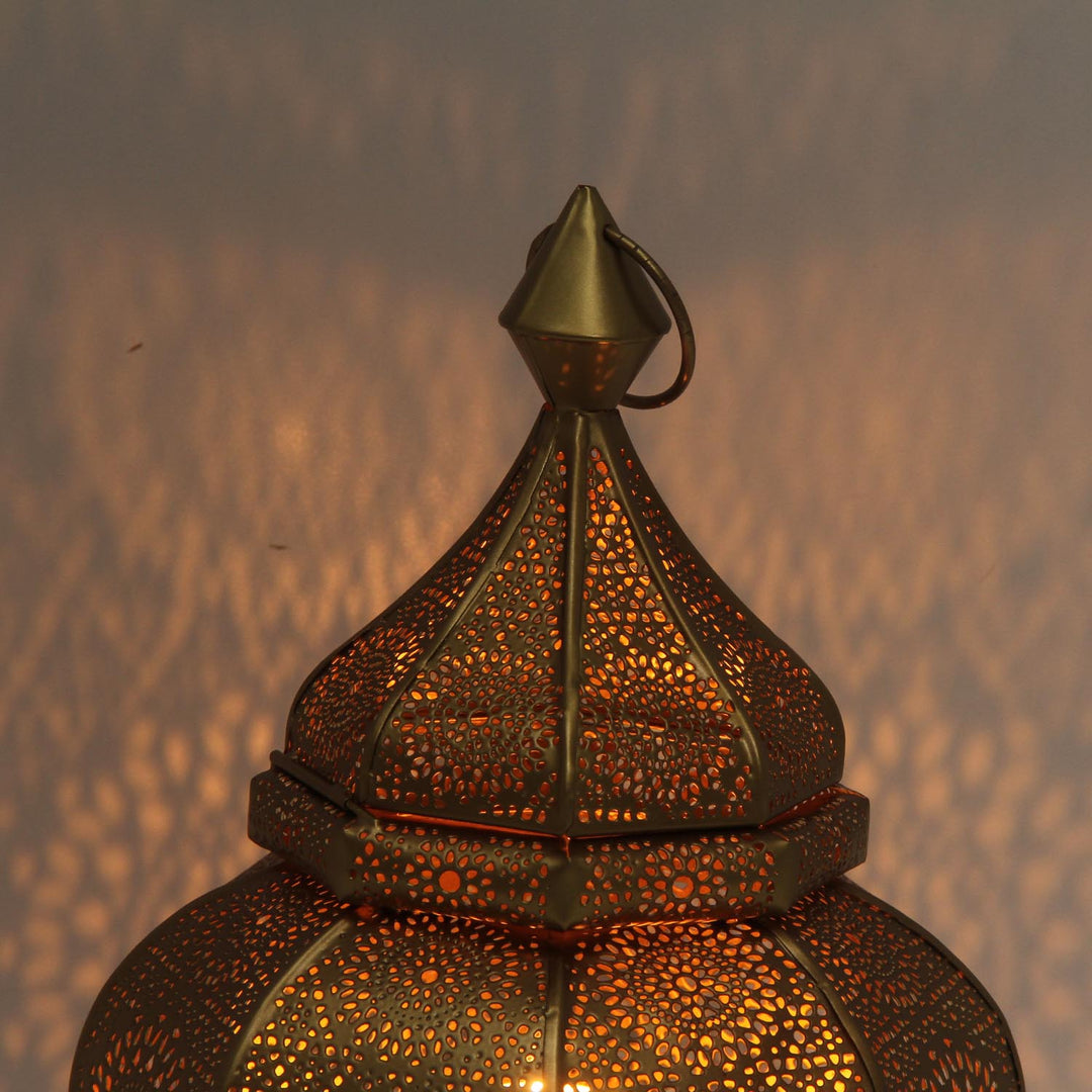 Oriental lantern Anida