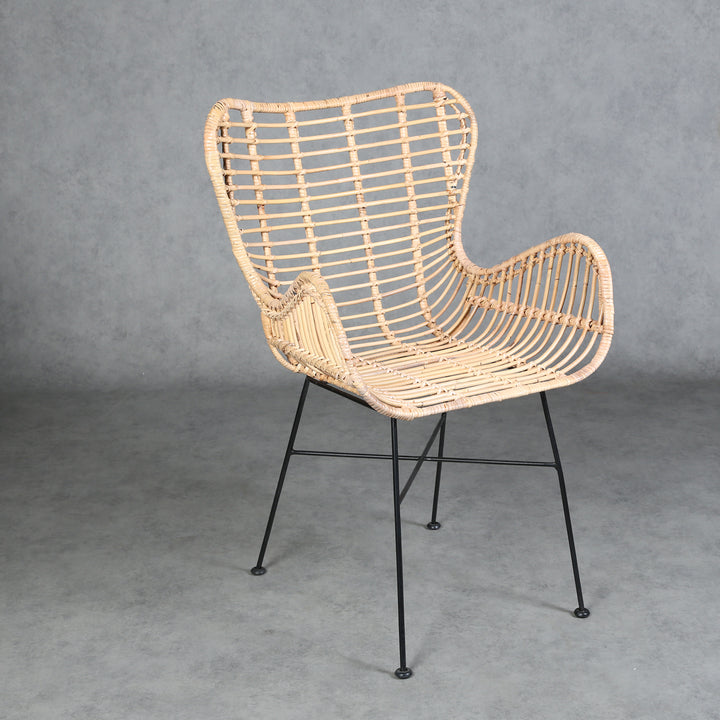 Rattan armchair Monia