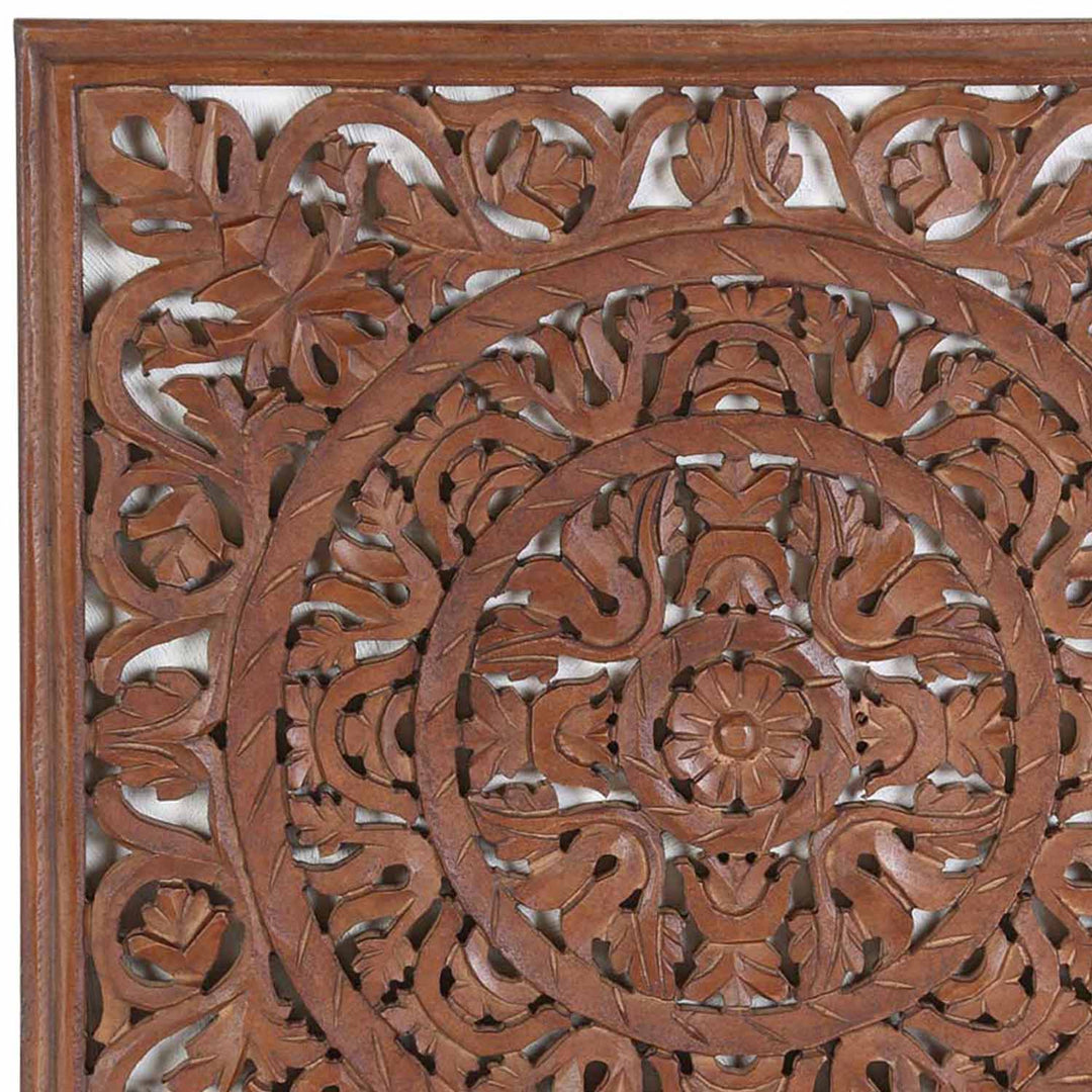Oriental wood mandala Lema