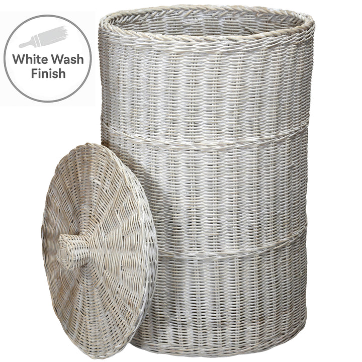 Hand-woven rattan laundry basket in white wash finish, with lid and 50 liter volume